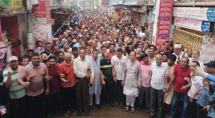 লোডশেডিংয়ের প্রতিবাদে কুমিল্লায় বিএনপির অবস্থান কর্মসূচি